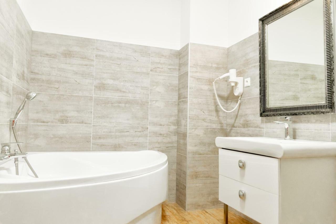 Villa Centrum Apartmány Martin Esterno foto