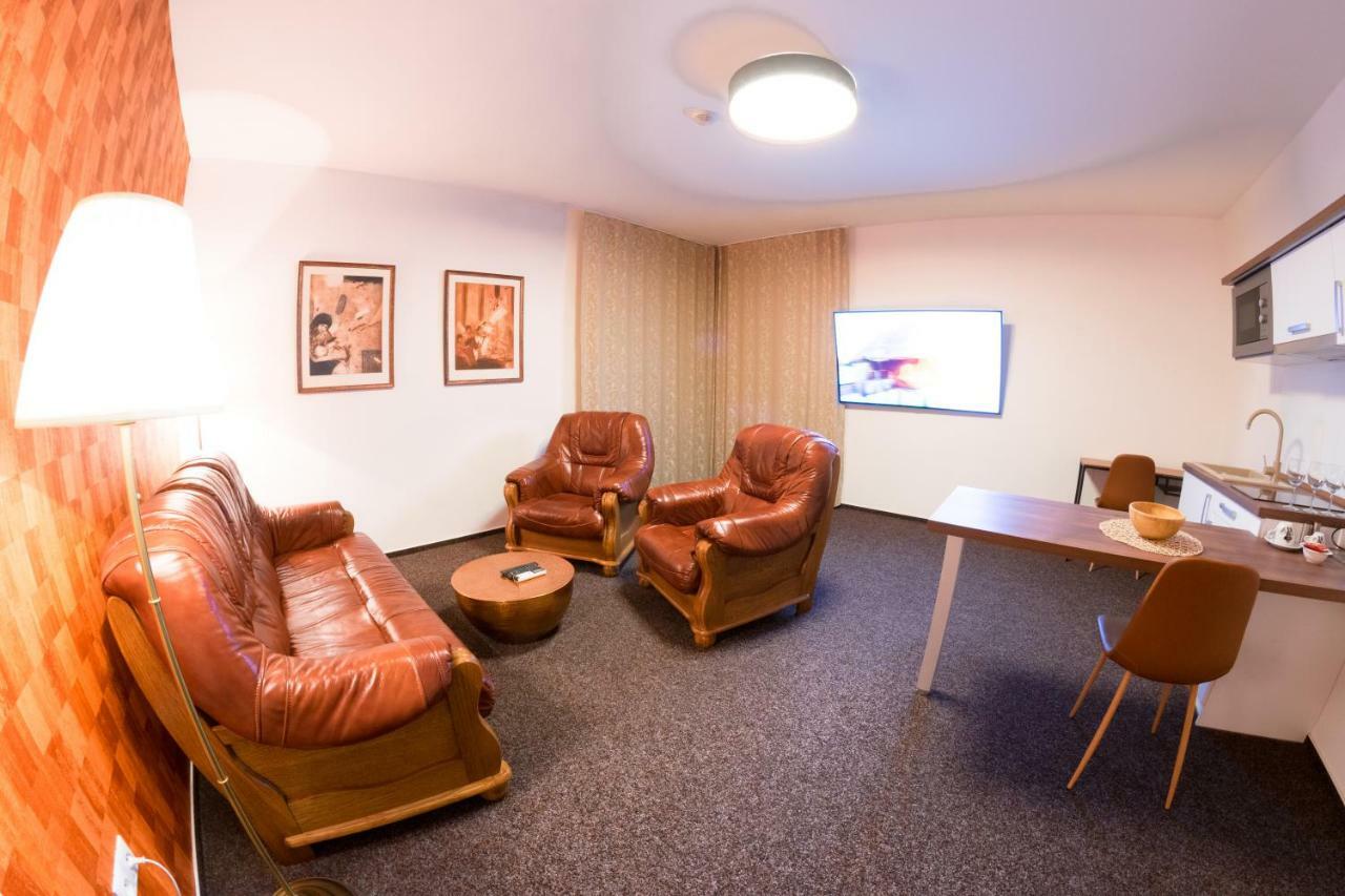 Villa Centrum Apartmány Martin Esterno foto