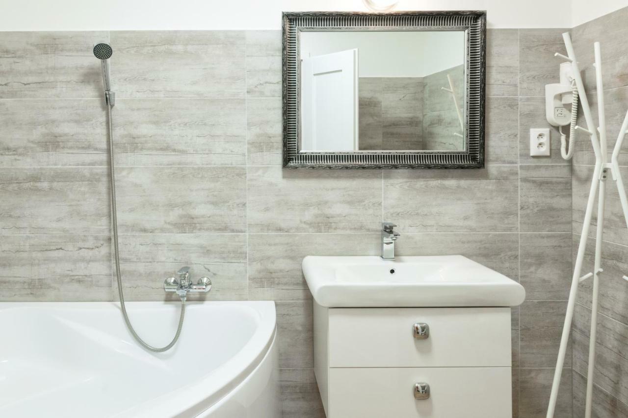 Villa Centrum Apartmány Martin Esterno foto